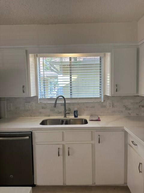 Foto del edificio - 3411 Rolling Green Ln