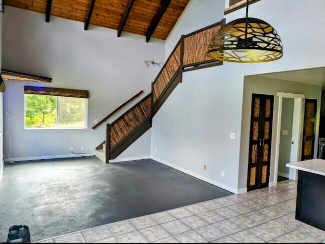 Foto del edificio - 15-1456-1456 10th Ave