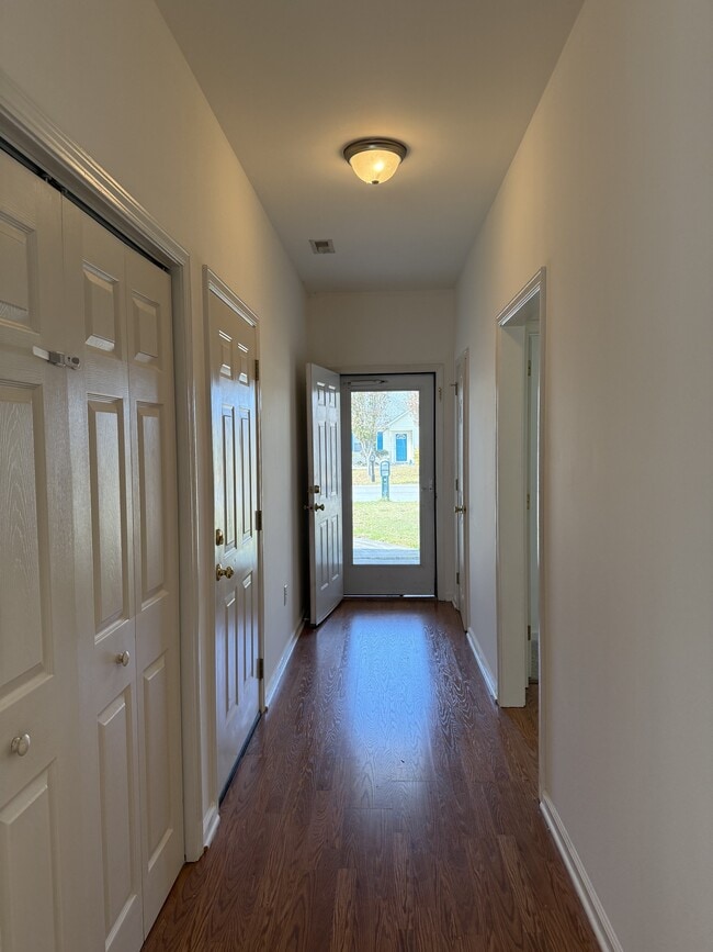 Building Photo - 232 Rutledge Ave