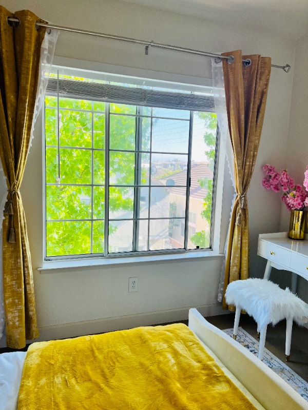 Foto del edificio - 382 Montecito Way