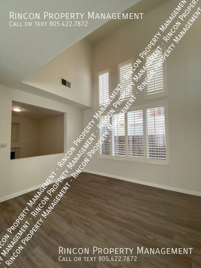 Foto del edificio - **The Meadows-Camarillo**  4 Bedrooms/2.5 ...