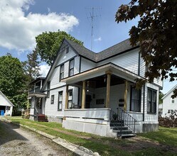 Building Photo - 89 2nd Ave