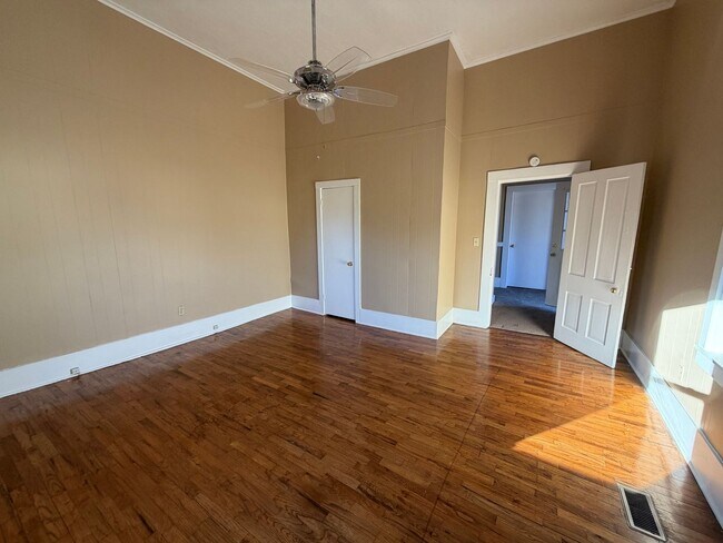 Foto del edificio - 3 Bed 2 Bath home in the Heart of Martin, TN!