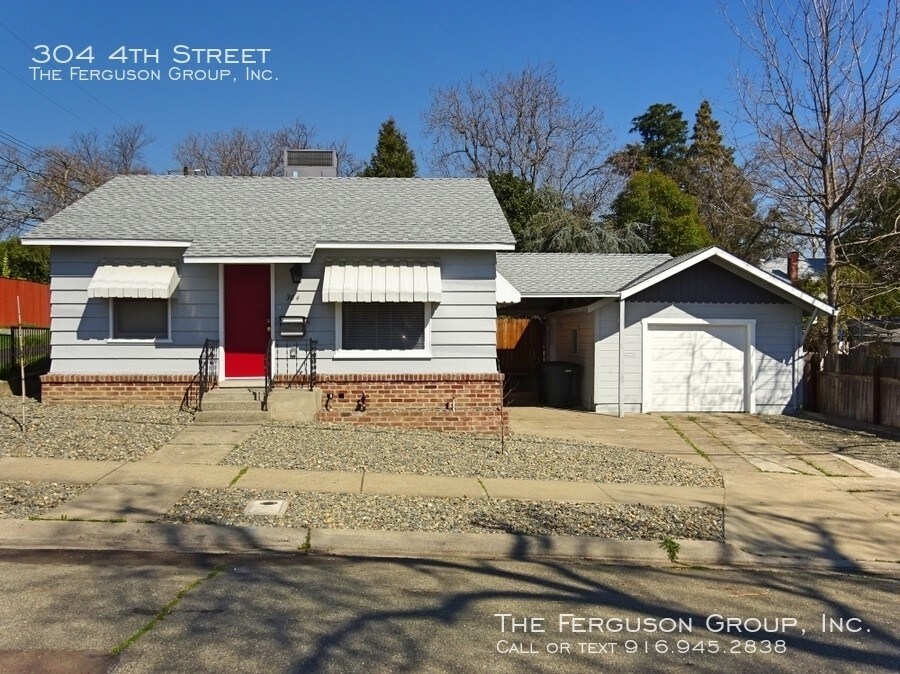 Primary Photo - 304 4th St