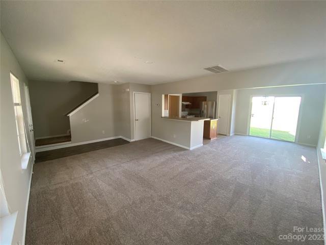 Building Photo - 12218 Stewarts Crossing Dr