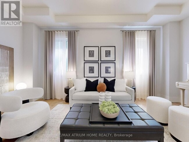 Photo du bâtiment - 7 Orbit Ave