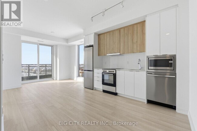 Photo du bâtiment - 9763 Markham Rd