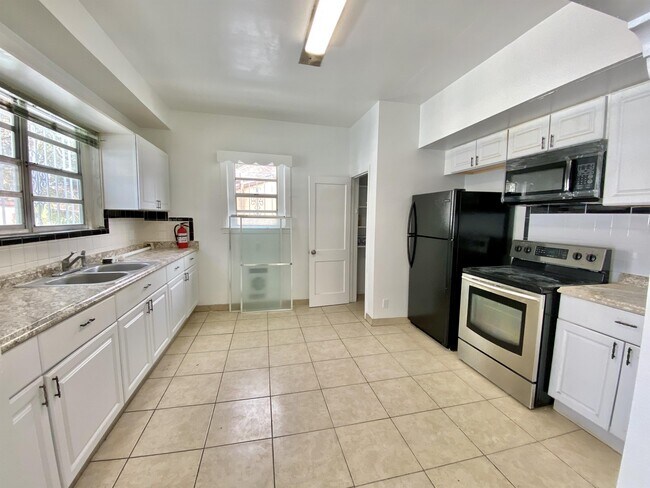 Foto del edificio - 2721 W Kathleen St
