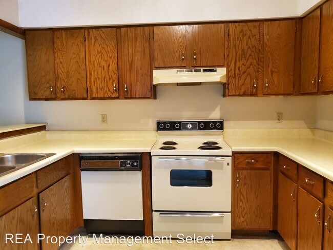 Building Photo - 2 br, 1 bath House - 1723 Tuckaleechee Pike