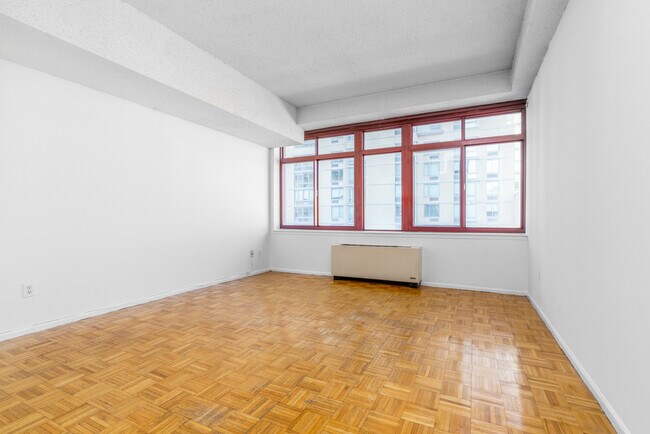 Building Photo - 474 48th Ave