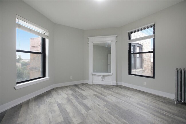 Foto del edificio - 6214 S Dorchester Ave