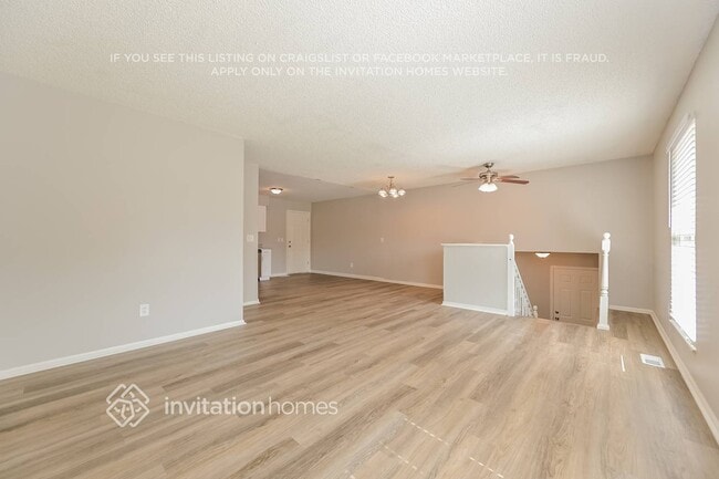 Building Photo - 4630 S Braun Ct