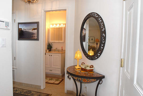 Half Bath Downstairs - 3120 Bay St