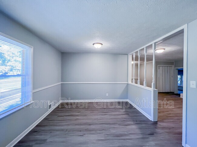 Foto del edificio - 6290 Flamingo Way