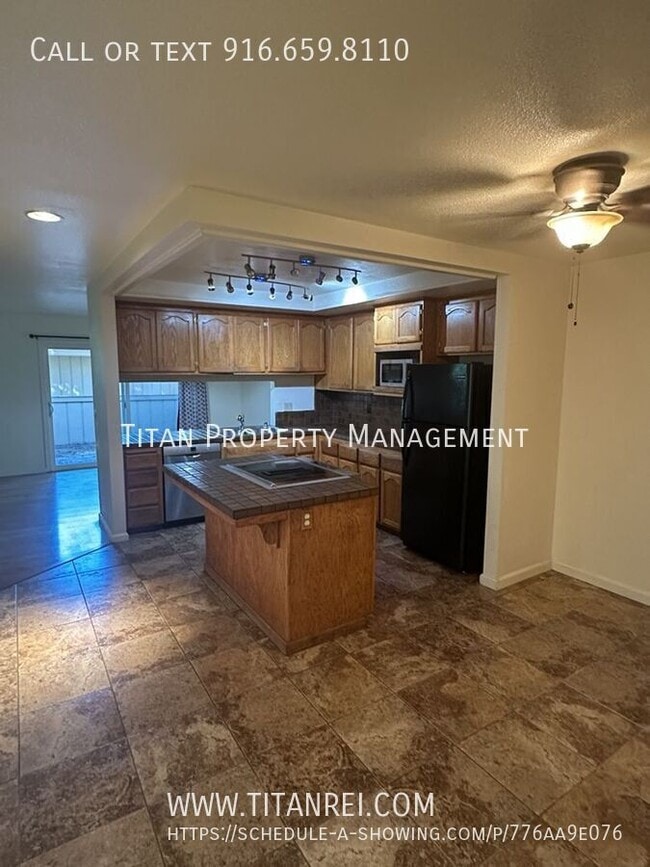 Building Photo - 8213 Fox Meadow Pl