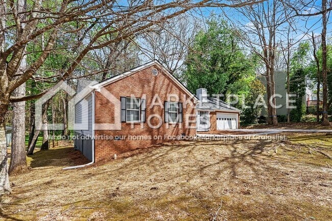 Photo - 2650 Cloud Ln House