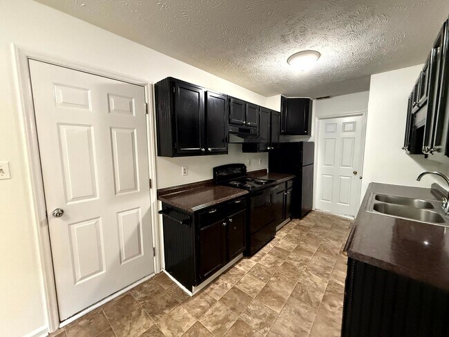 Foto del edificio - 5481 Landview Place~ Raintree
