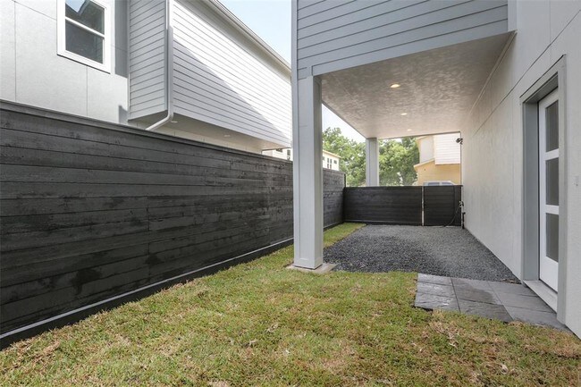 Building Photo - 7726 Jacquelyn Dr