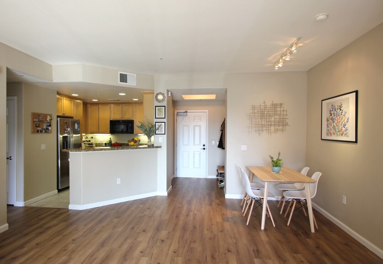 1310 Saddle Rack St Unit 108, San Jose, CA 95126 Condo for Rent in