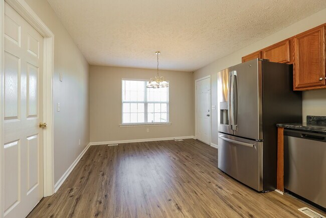 Foto del edificio - 1171 Osborne Ln