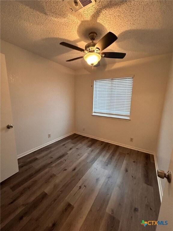 Building Photo - 2124 Caprice Dr