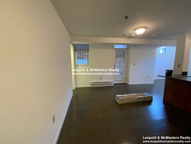 Foto del edificio - 48 Queensberry St