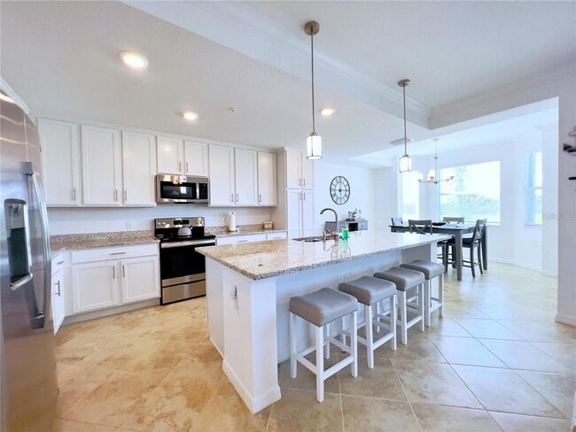Building Photo - 14071 Heritage Landing Blvd