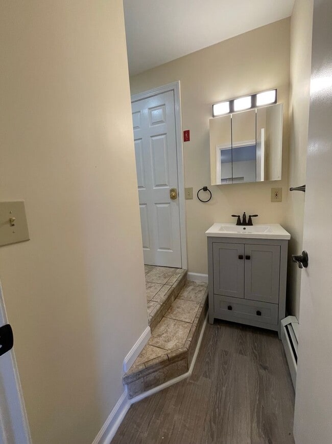 Photo - 68 Chase St Apartment