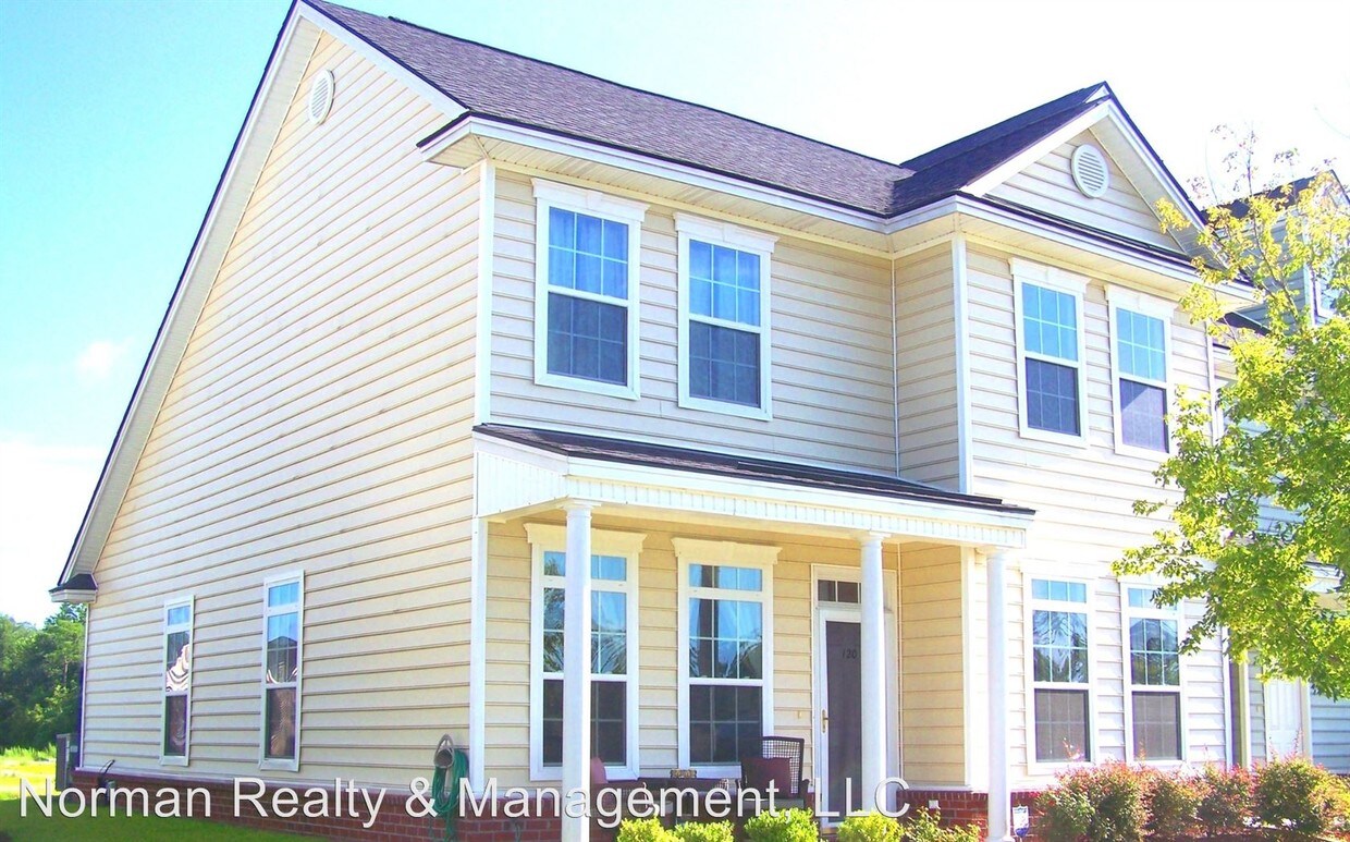 Primary Photo - 4 br, 3.5 bath House - 120 Governors Blvd