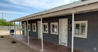 Building Photo - 2225 E Taylor St