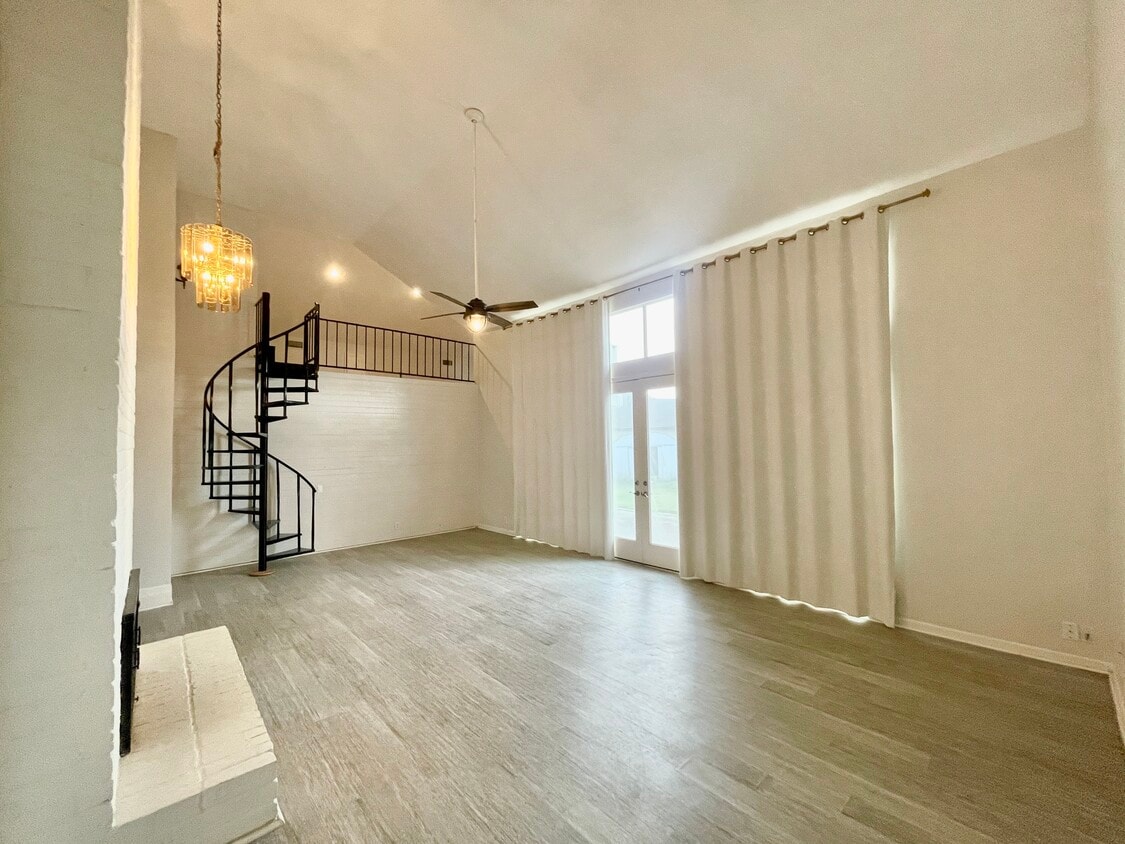 Photo - 11702 Nobility Dr (Stafford, TX)