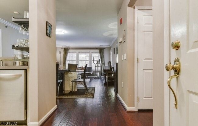 Building Photo - 3107 Peer Pl