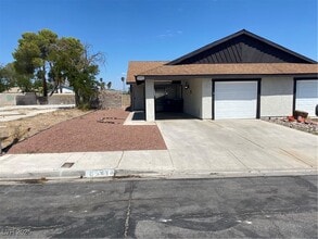 Building Photo - 6976 Mountain Meadow Ln
