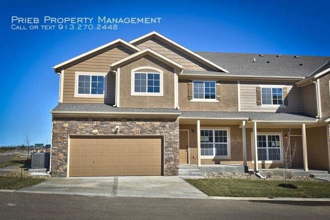 Primary Photo - 3 bedroom in Olathe KS 66061