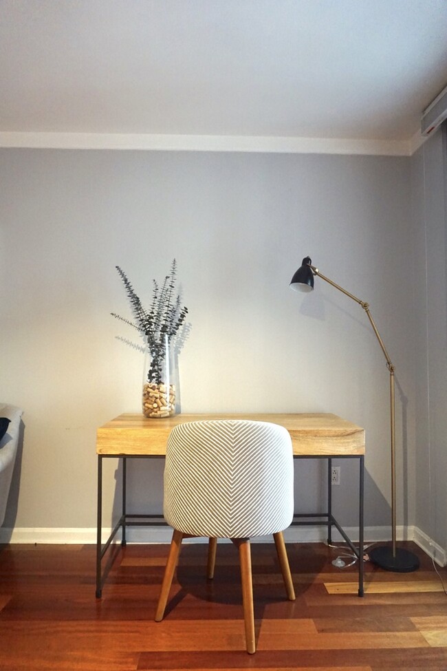 Home Office - 400 Beale St