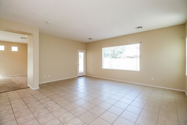 Foto del edificio - 11560 W Lincoln St
