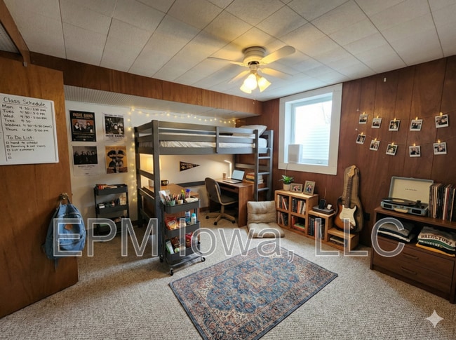 Building Photo - 604 W Seerley Blvd