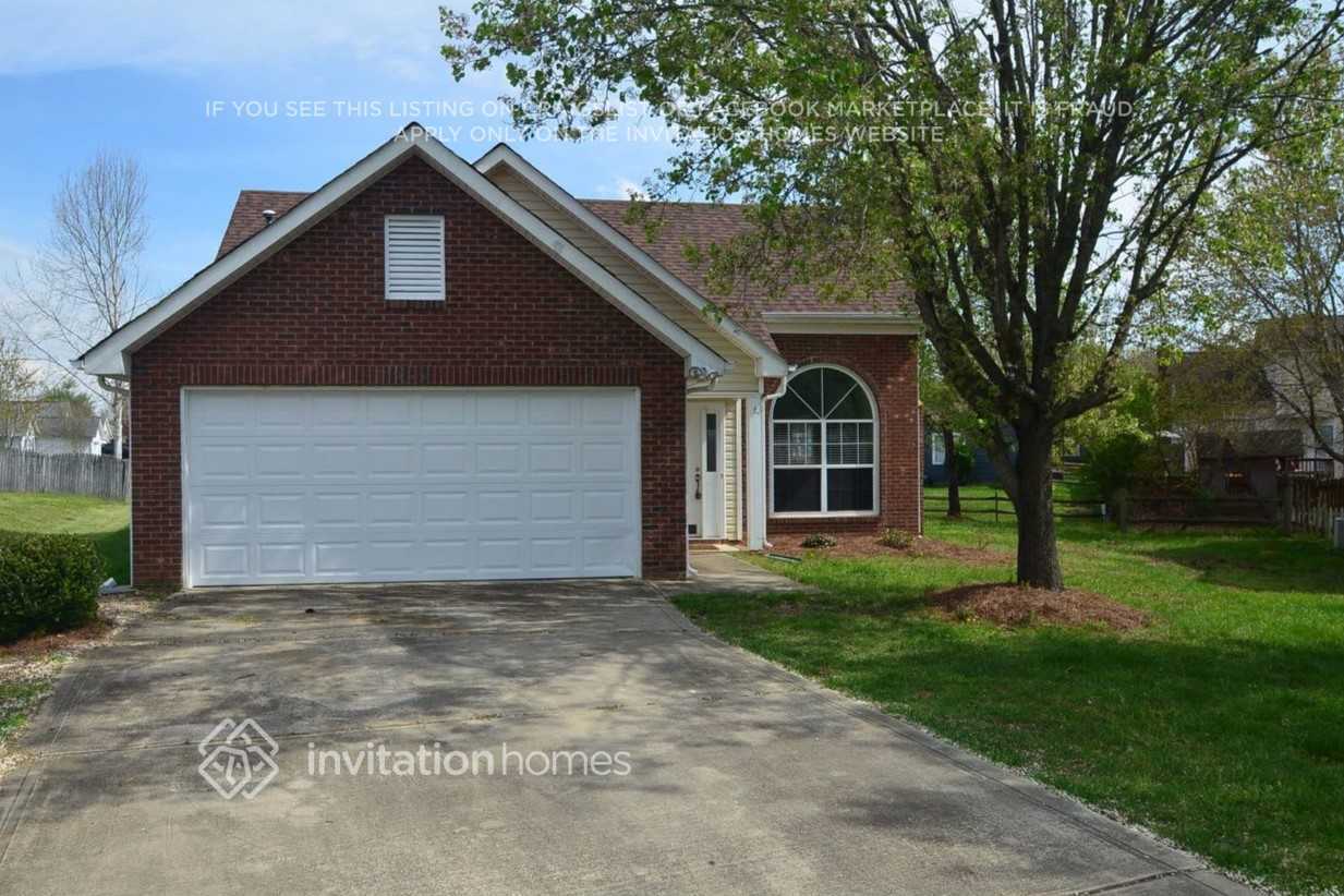 Foto principal - 4301 Emerald Ln