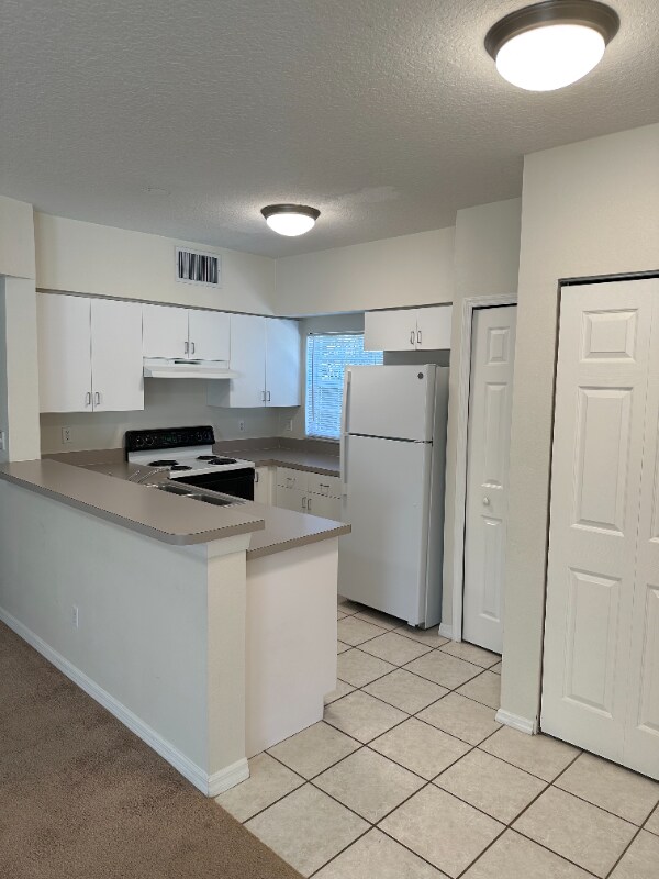2813 E Washington St, Orlando, FL 32803 Room for Rent in Orlando, FL