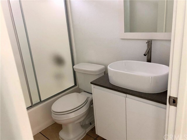 Foto del edificio - 3239 Andrita St