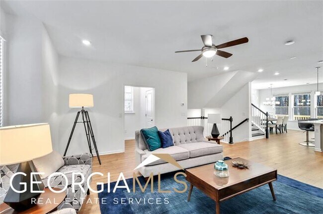 Foto del edificio - 1496 Halstead Pl
