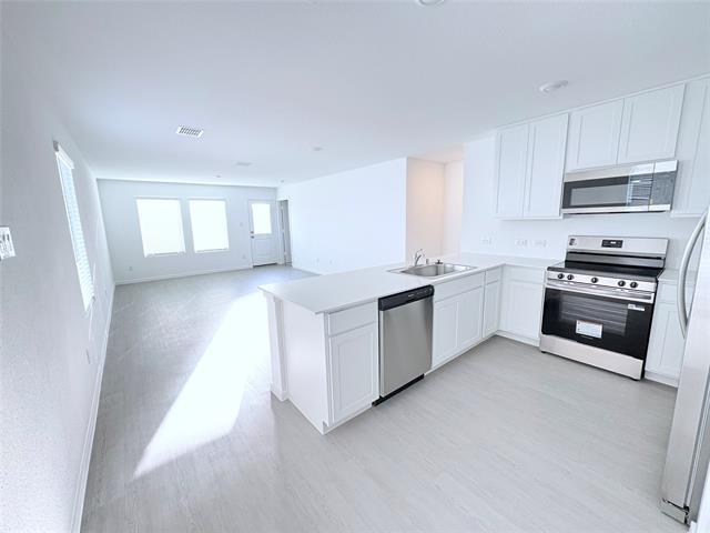 Foto del edificio - 6517 Glade St