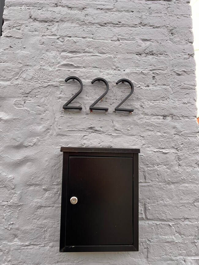 Building Photo - 222 West Grant Street