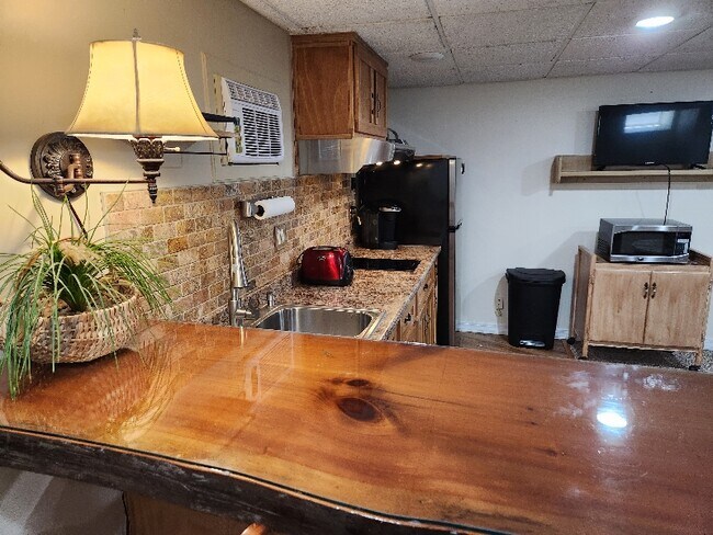 Foto del edificio - 206 Shepard Rd