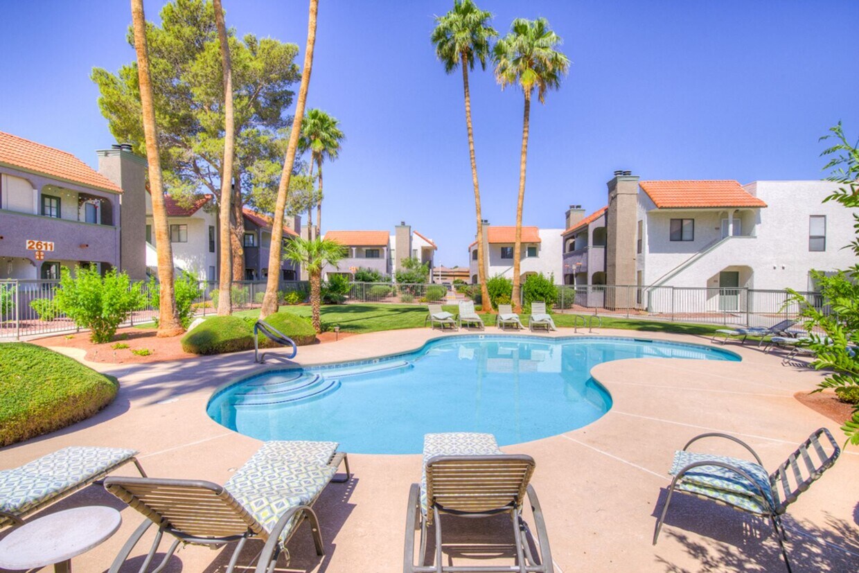 Primary Photo - Status: Accepting Applications