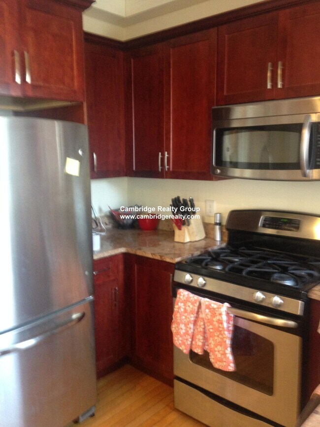 Foto del edificio - 154 Magazine St