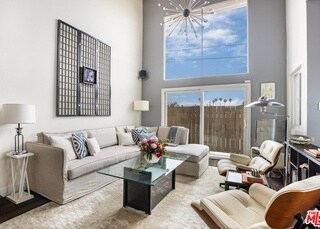 Building Photo - 817 10th St