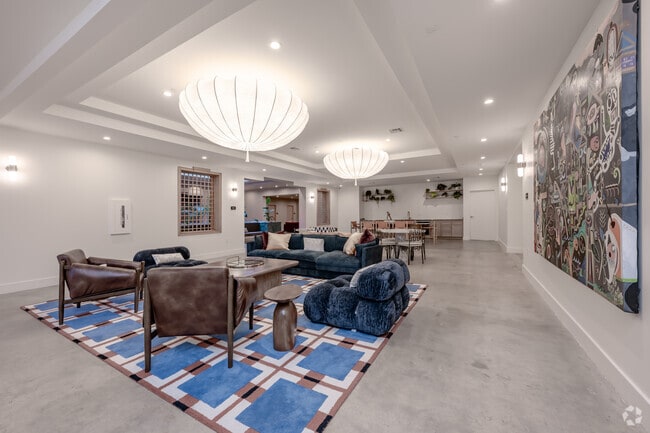 Lobby Photo - The Jackson