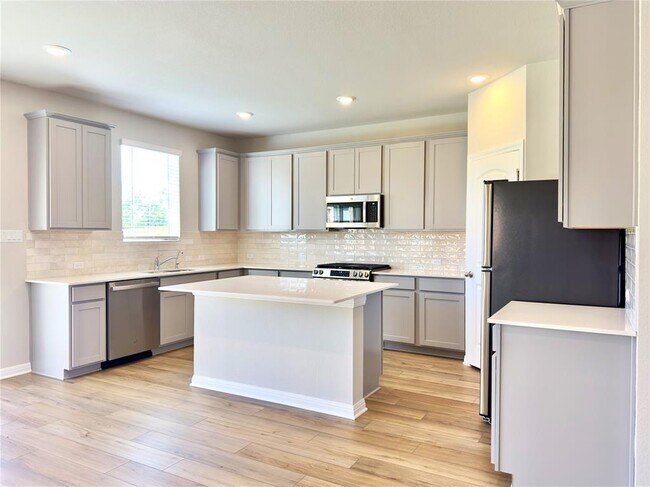 Building Photo - 131 Rita Blanca Bnd