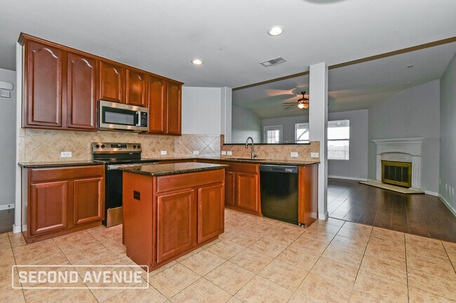 Foto del edificio - 680 Austin Ln